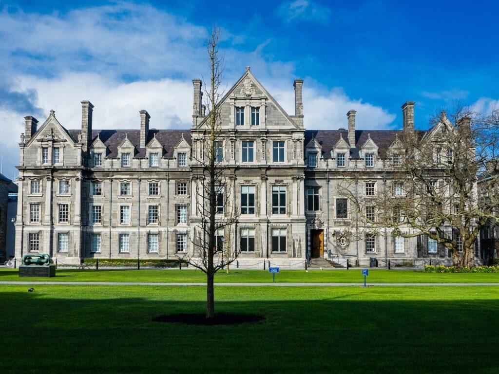 dublin, ireland, irish, architecture, trinity college, dublin, stone, landmark, tourism, library, trinity college, chapel, heaven, building, trinity, city, books, college, campus, old, to travel, university, urban, monument, famous, europe